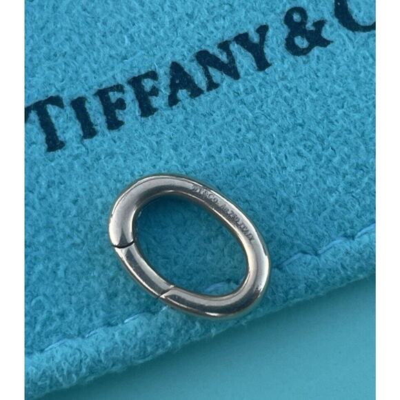 Tiffany & Co. 18K Rose Gold Clasping Link Jump Ring Extension 4 Pendant Bracelet - Picture 5 of 9